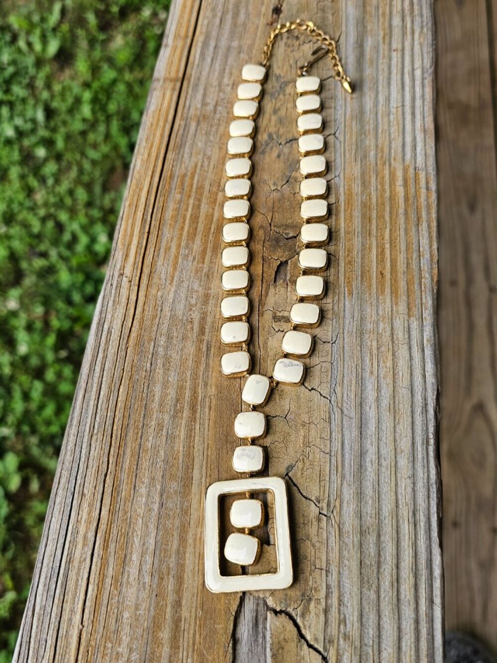 Dolce& Gabbana Gold Tone Enamel Vintage D G Womens Necklace Adjust